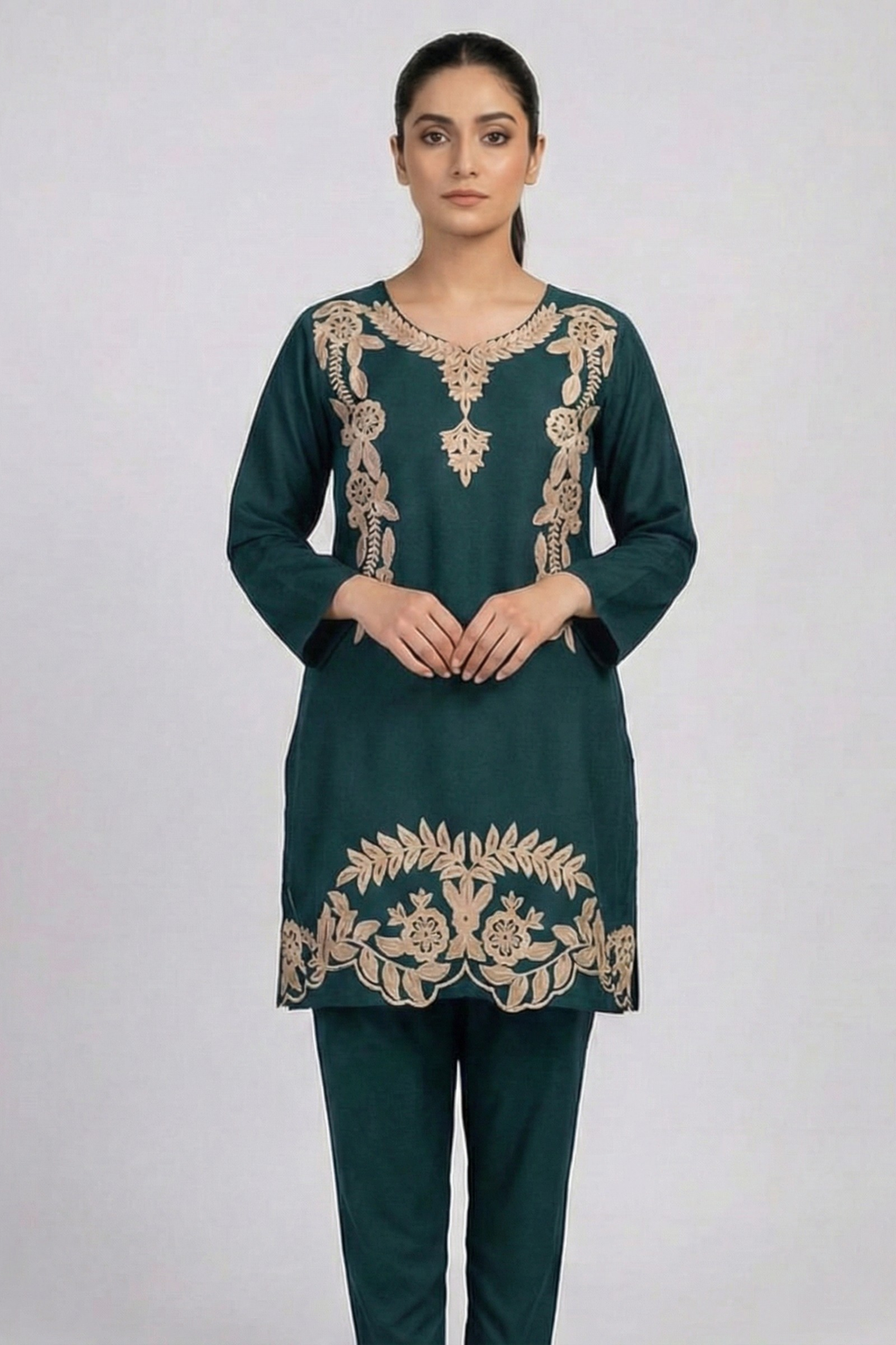 Green Aari Work Cotton Co-ord Set | Handcrafted Embroidery